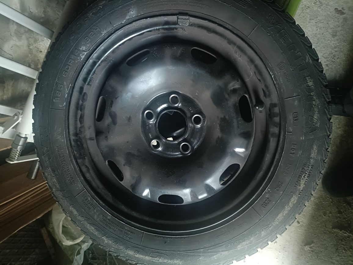 Jantes ferro 14" com pneus