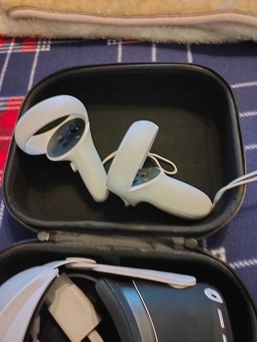 Occulus  Quest 2 256g como novos