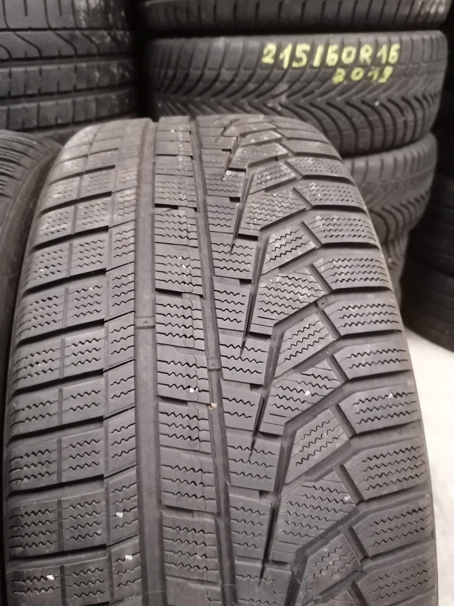 4x255/45 R20 Hankook Winter i cept evo2 SUV zimowe