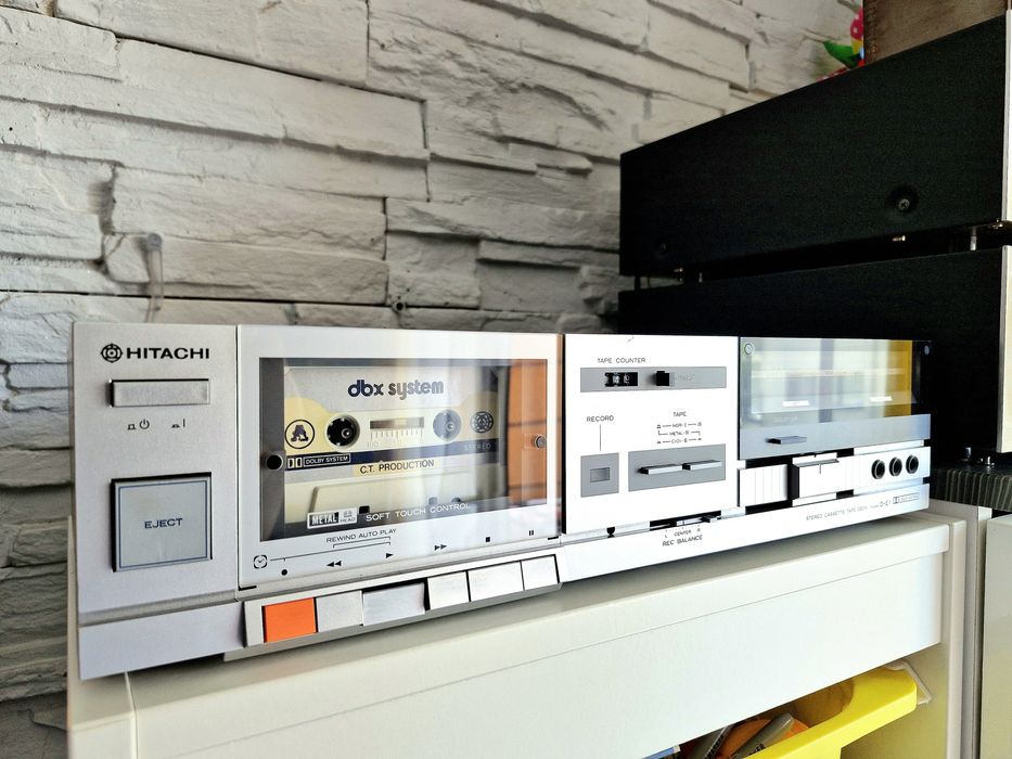 Hitachi D-E1 Deck magnetofon