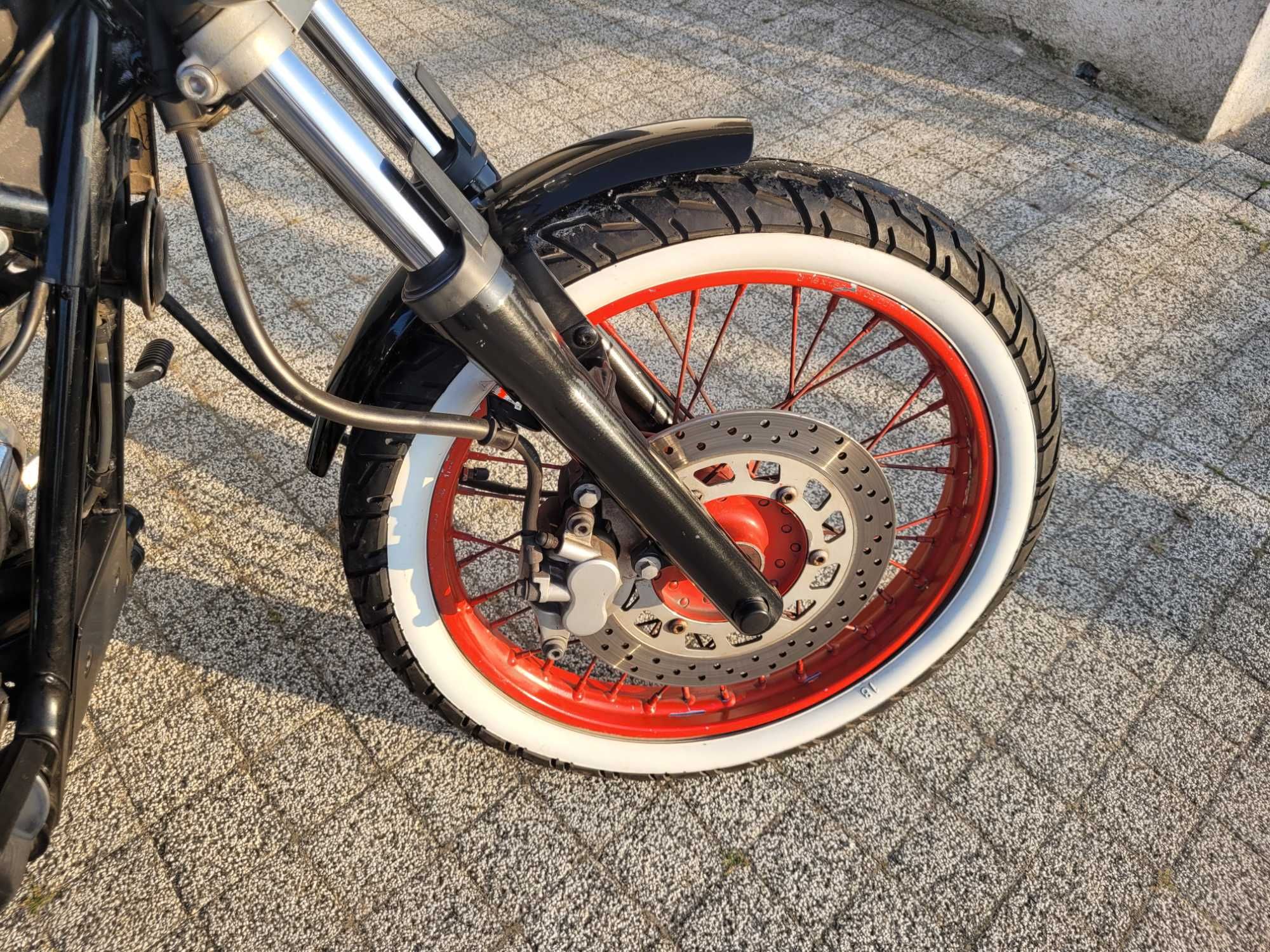 Motocykl Yamaha XVS Drag Star Bobber Custom 125 - kat B