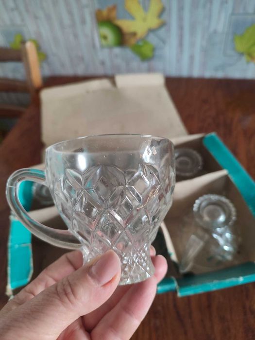 Набір скляних стаканів