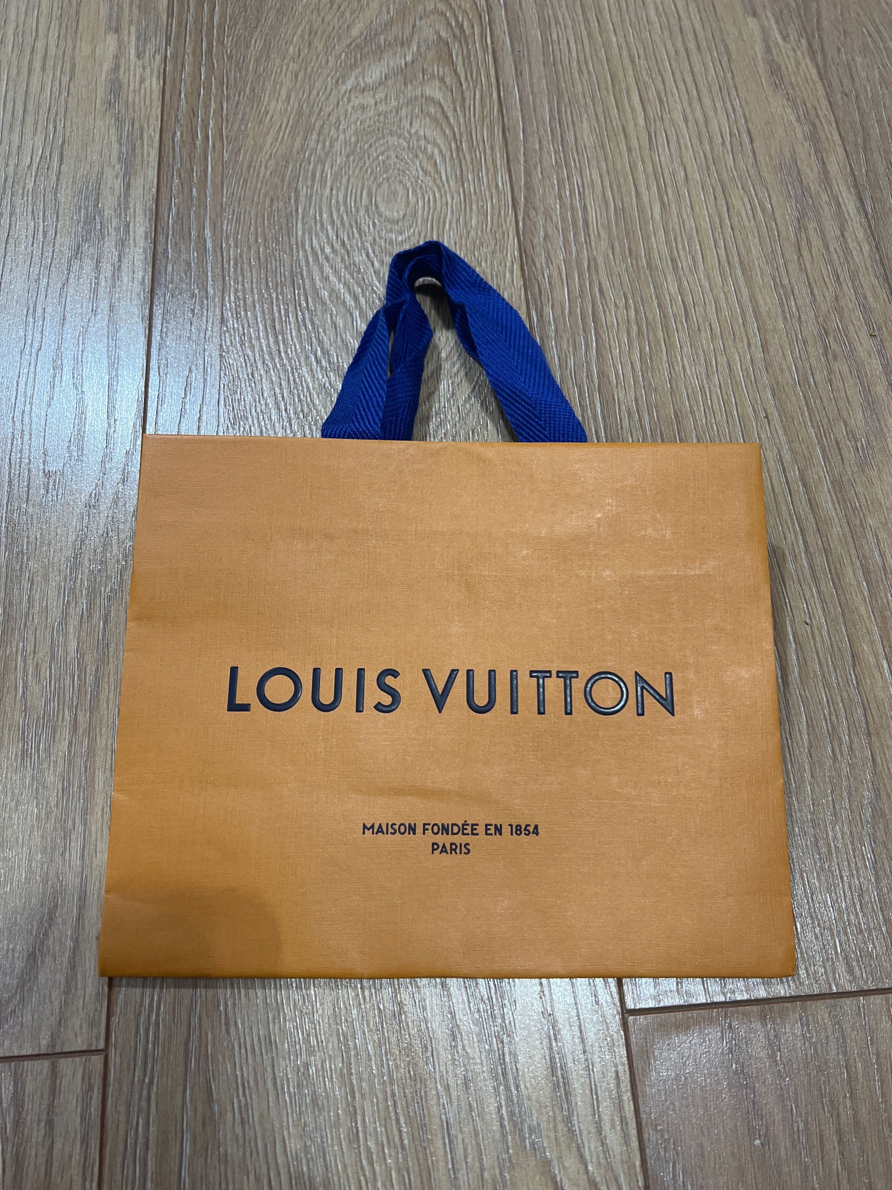 Torba papierowa Louis Vuitton