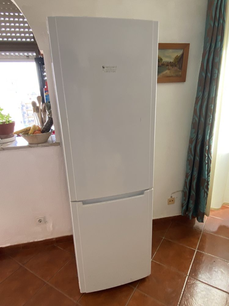 Frigorífico combinado Hotpoint Ariston