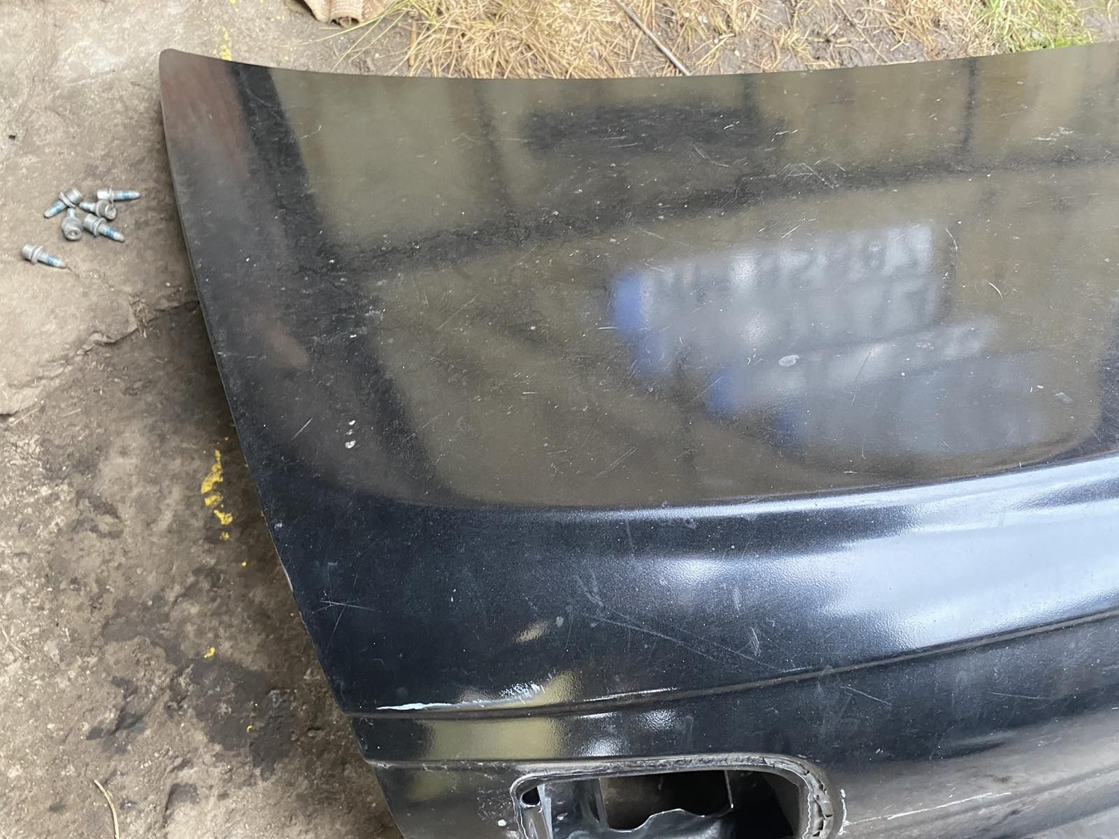 Задня ляда кришка багажника кляпа двері Опель Омега Б седан 1999 рік