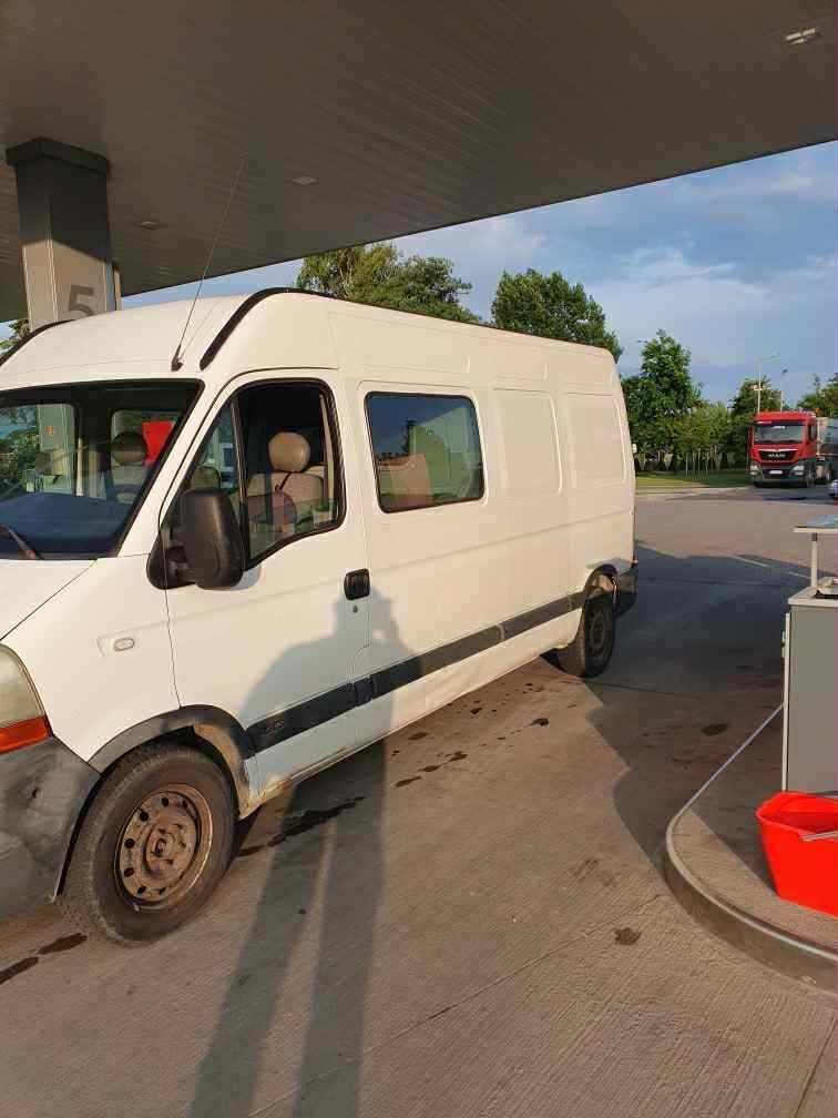 Renault Master max długi wysoki brygadówka, klima, 2,5 diesel 7 miejsc