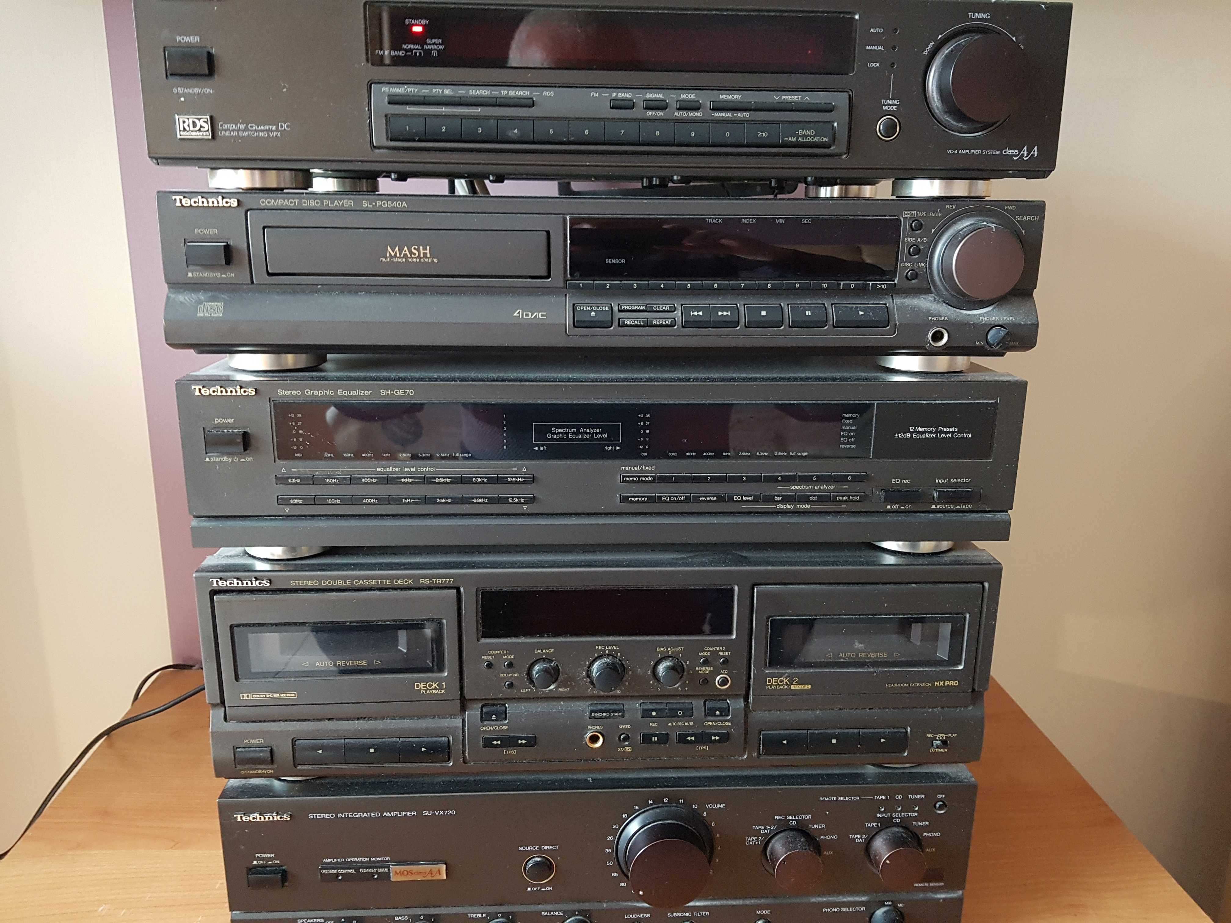 Technics 5 części, wzmacniacz SU-VX 720 dwa piloty