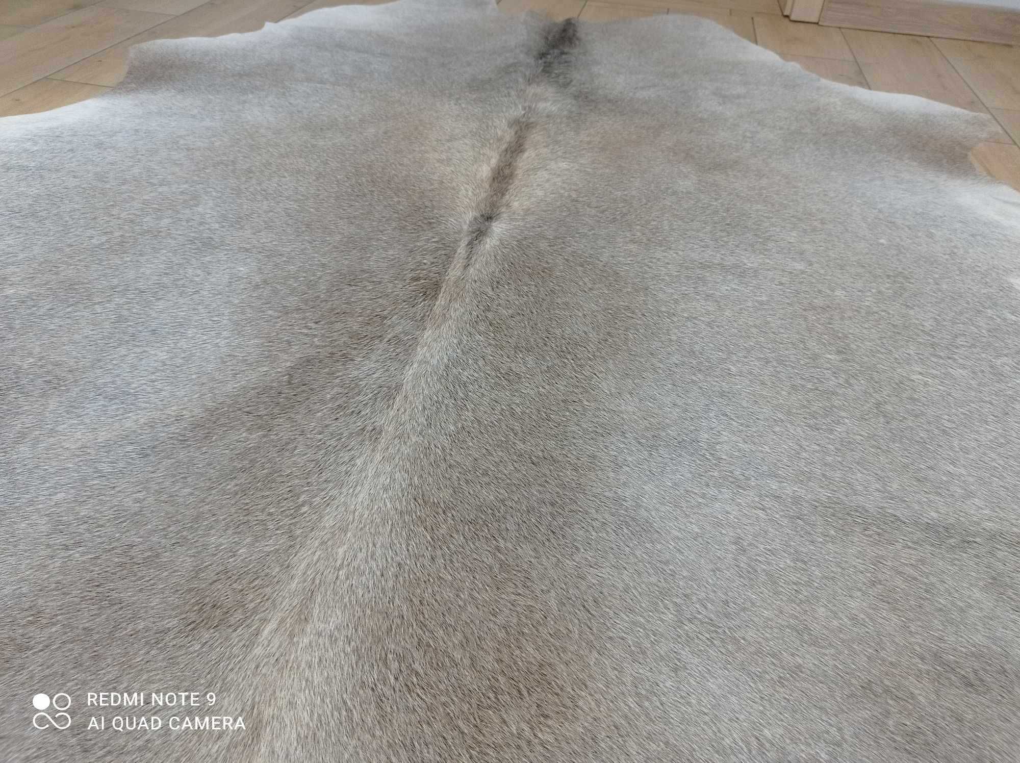 Dywan SKÓRA BYDLĘCA szaro-beżowa Krowa naturalna