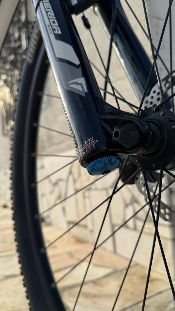 Bicicleta Merida big ninety nine suspensao total roda 29  como nova