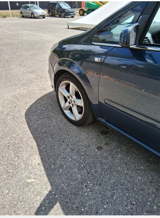 Opel - Zafira 1.9 CDTi – 120cv | 7 Lugares | Conforto e Espaço