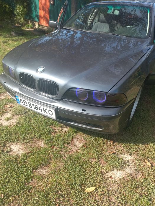 Продам BMW / e39 /
