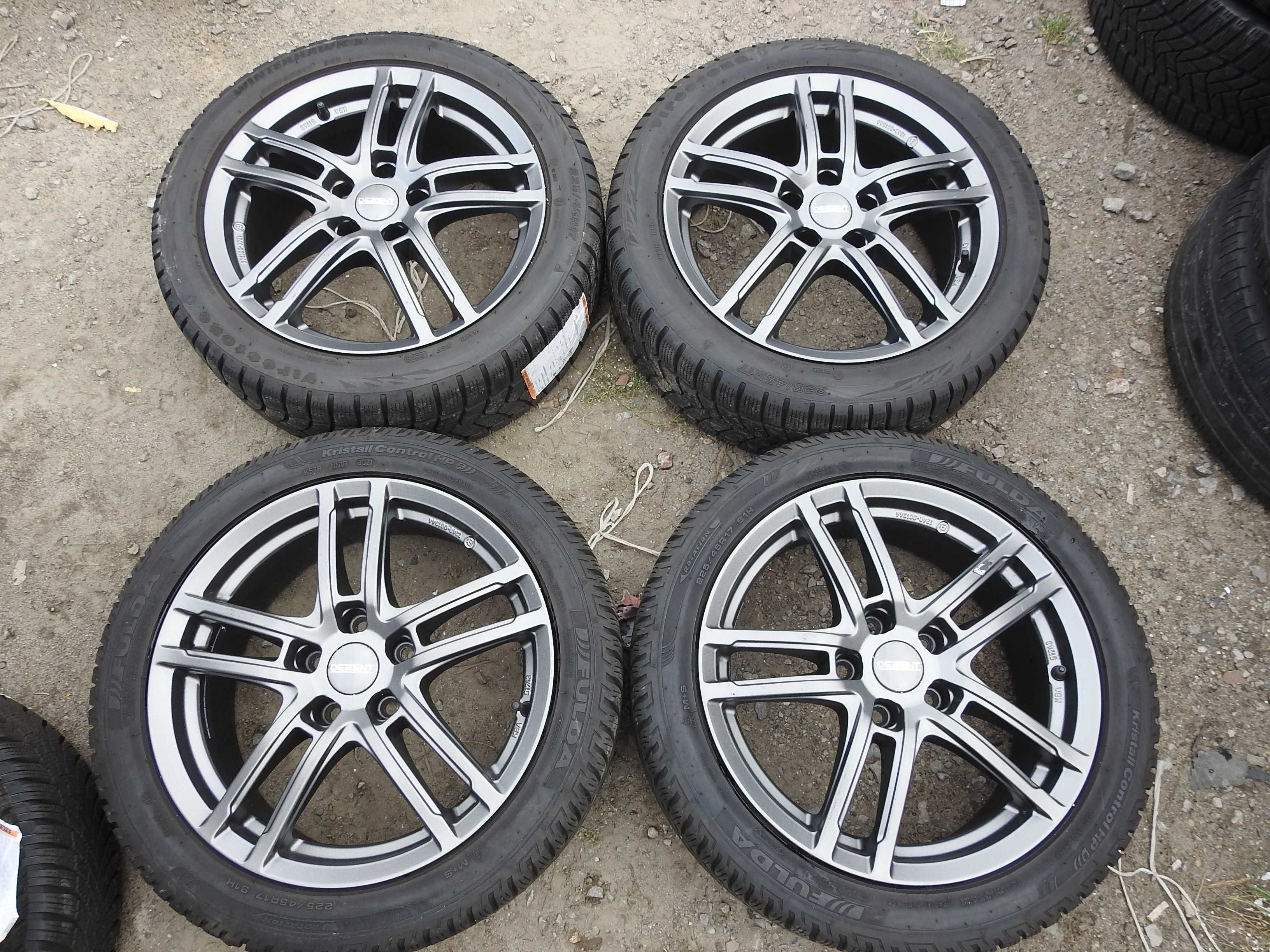 4xAlufelgi 17'' 5x112 7J ET49 Dezent 2019rok piasta 57,1 VW SKODA AUDI