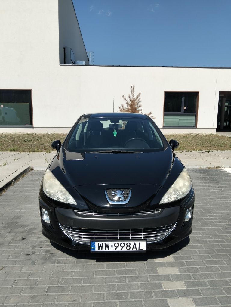 Peugeot 308 – 2008 rok – 1.6 benzyna