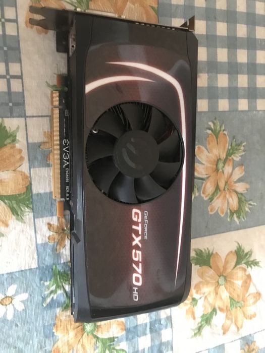 Відеокарта GTX 570