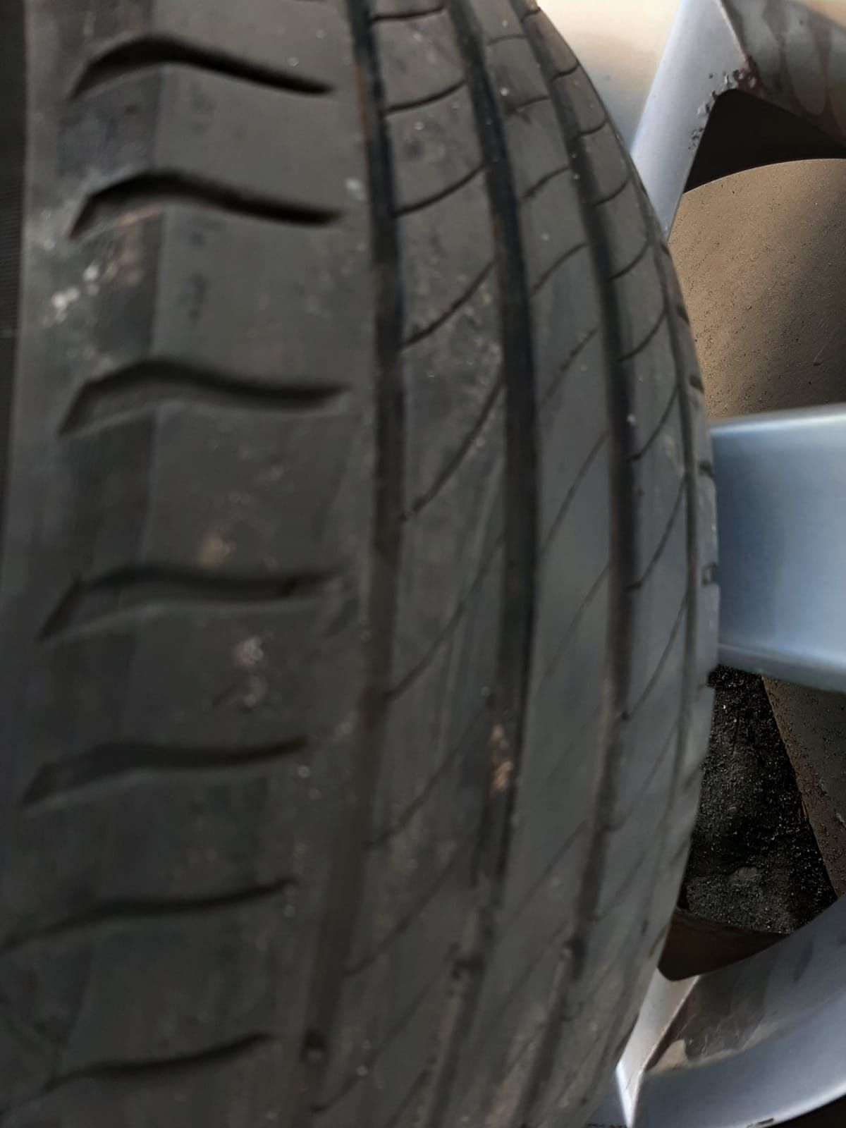 Michelin 205/55R16 Opony z alufelgami letnie