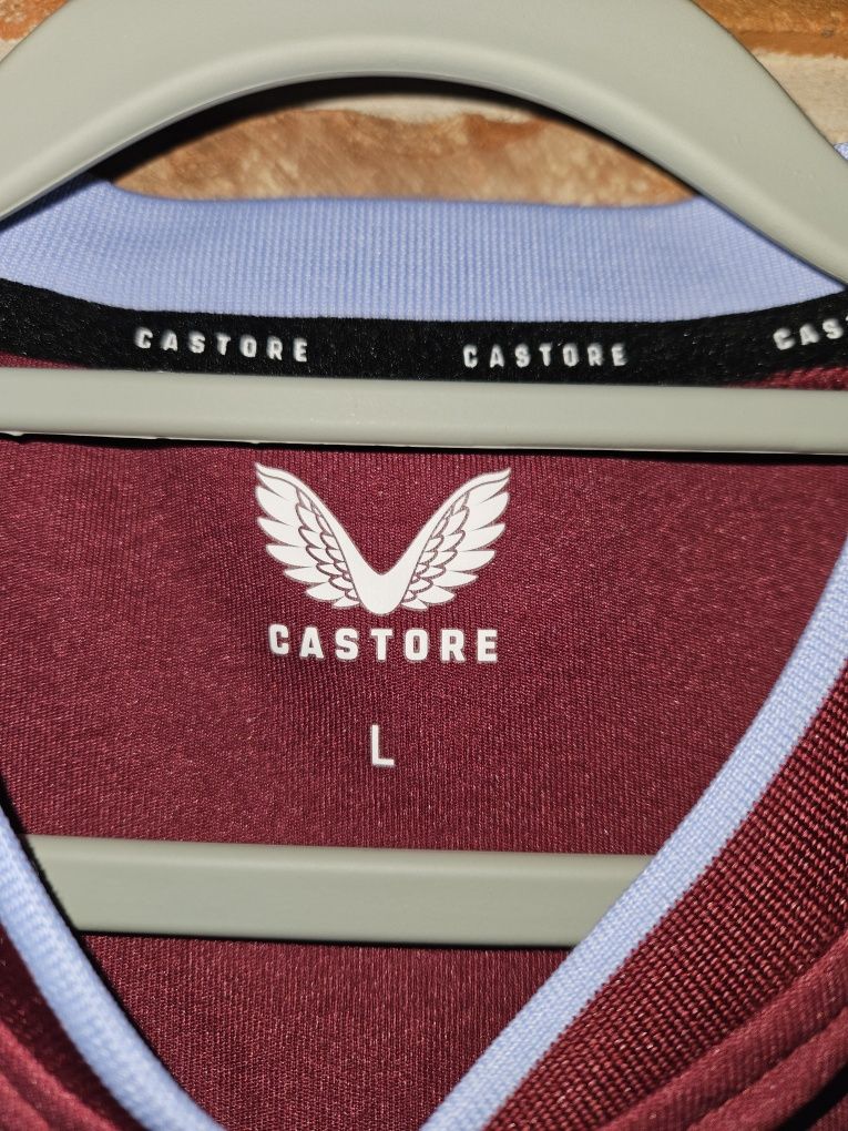 Aston Villa home jersey 22/23 size L PL badge PL name Coutinho 23