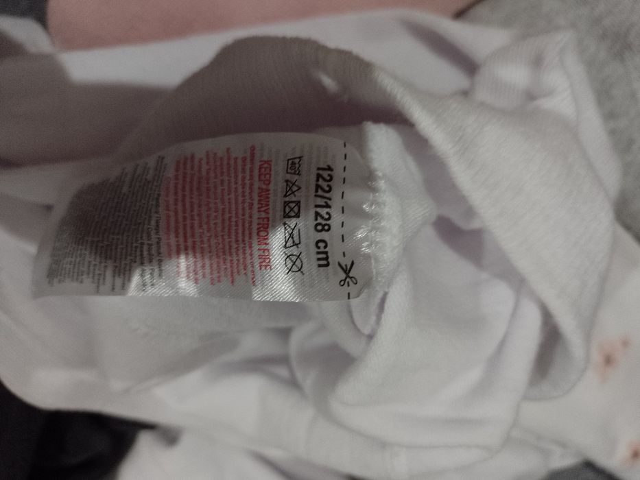 Sprzedam zestaw rajstop 122/128