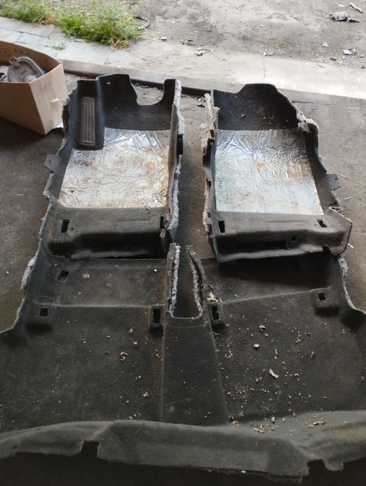 Сидушки, пол, детали салона Шевроле малибу