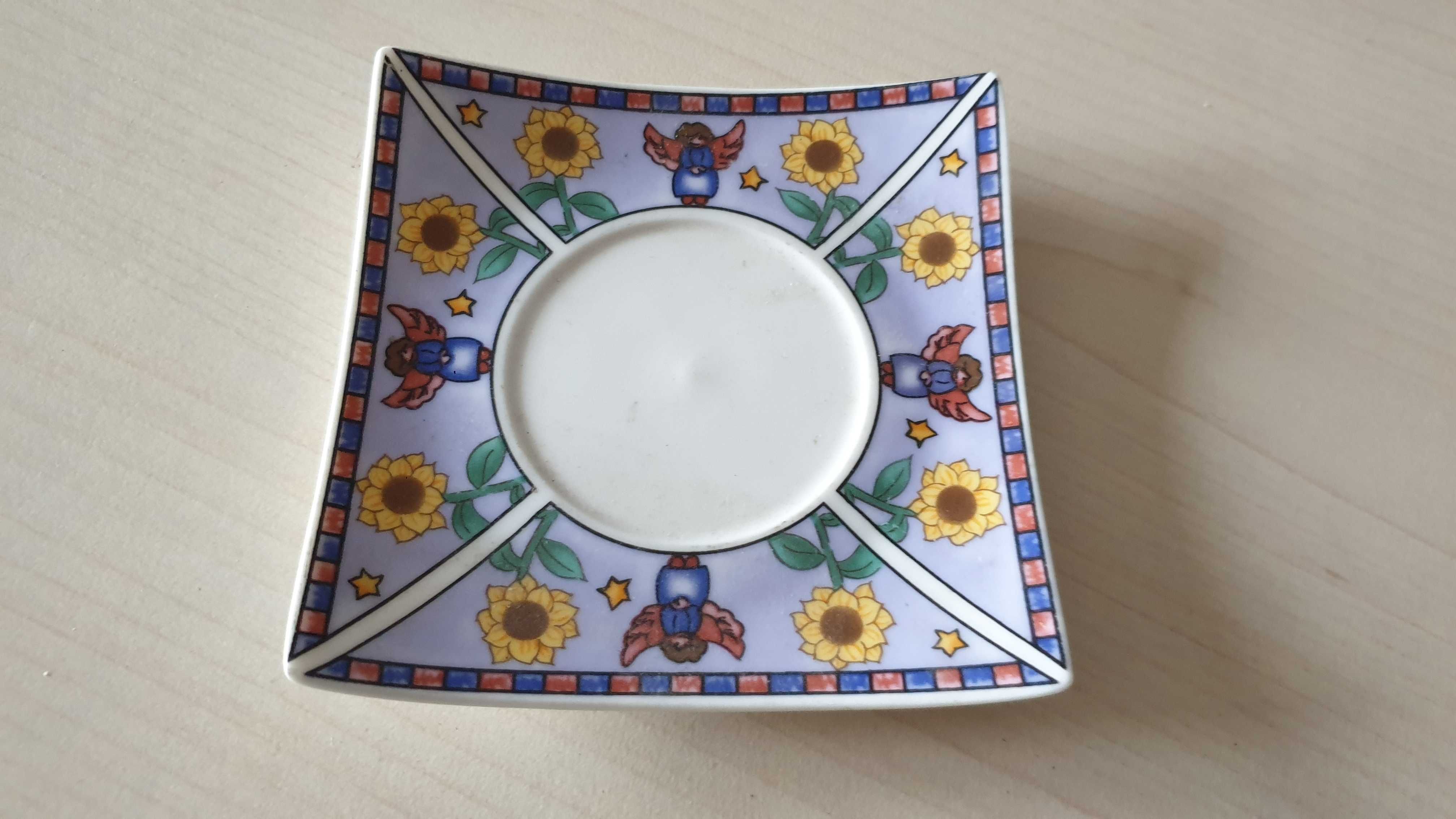 Porcelanowa podstawka / talerzyk / świecznik