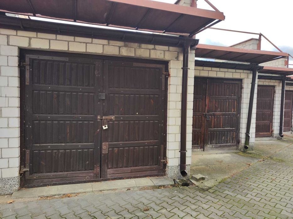 Garaż Wolnostojący