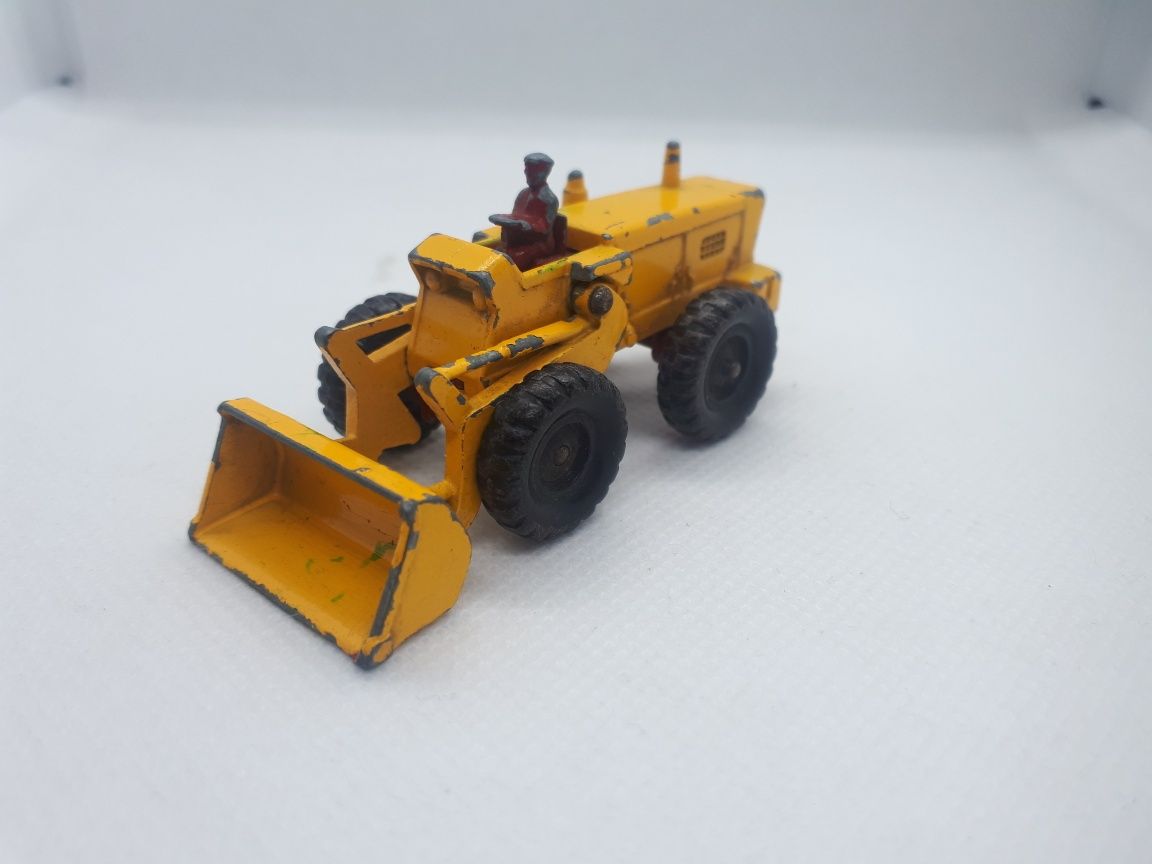 Aveling Barford Tractor Shovel no. 43 Lesney Matchbox