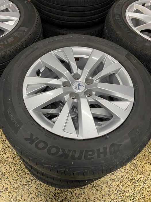 Peugeot 3008 e 5008 jantes com pneus