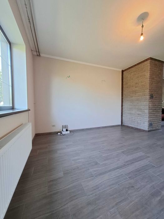 Продам будинок в якому живе любов.