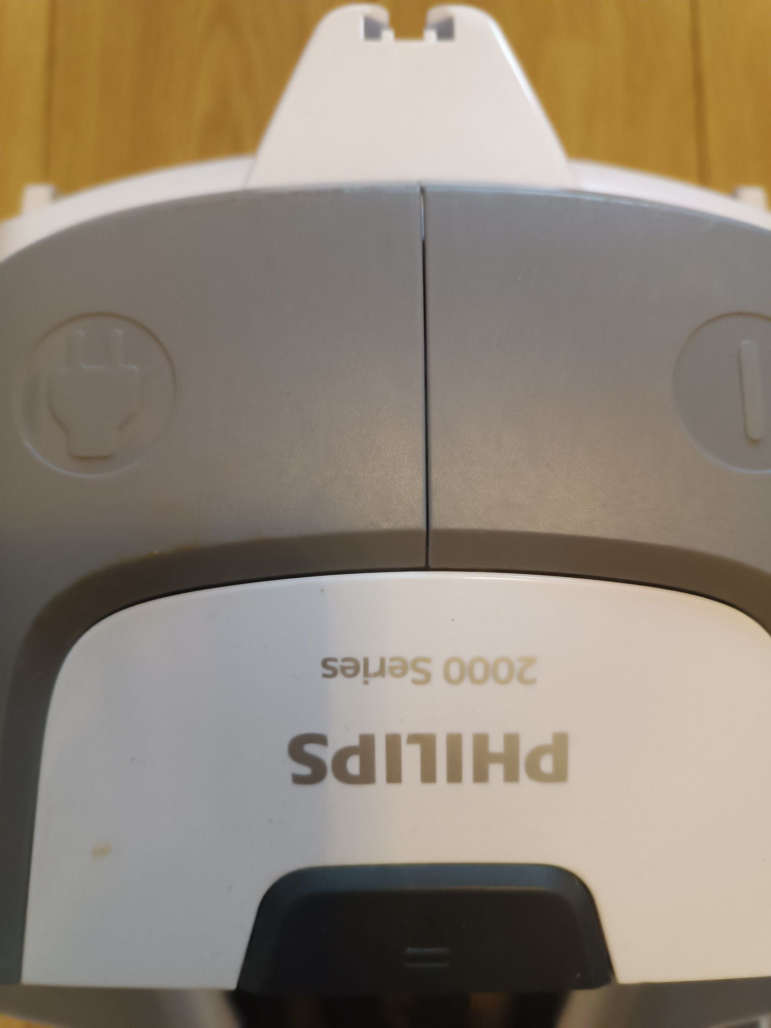 " Odkurzacz Philips XB2122 Serie 2 - wąż , rura, szczotka