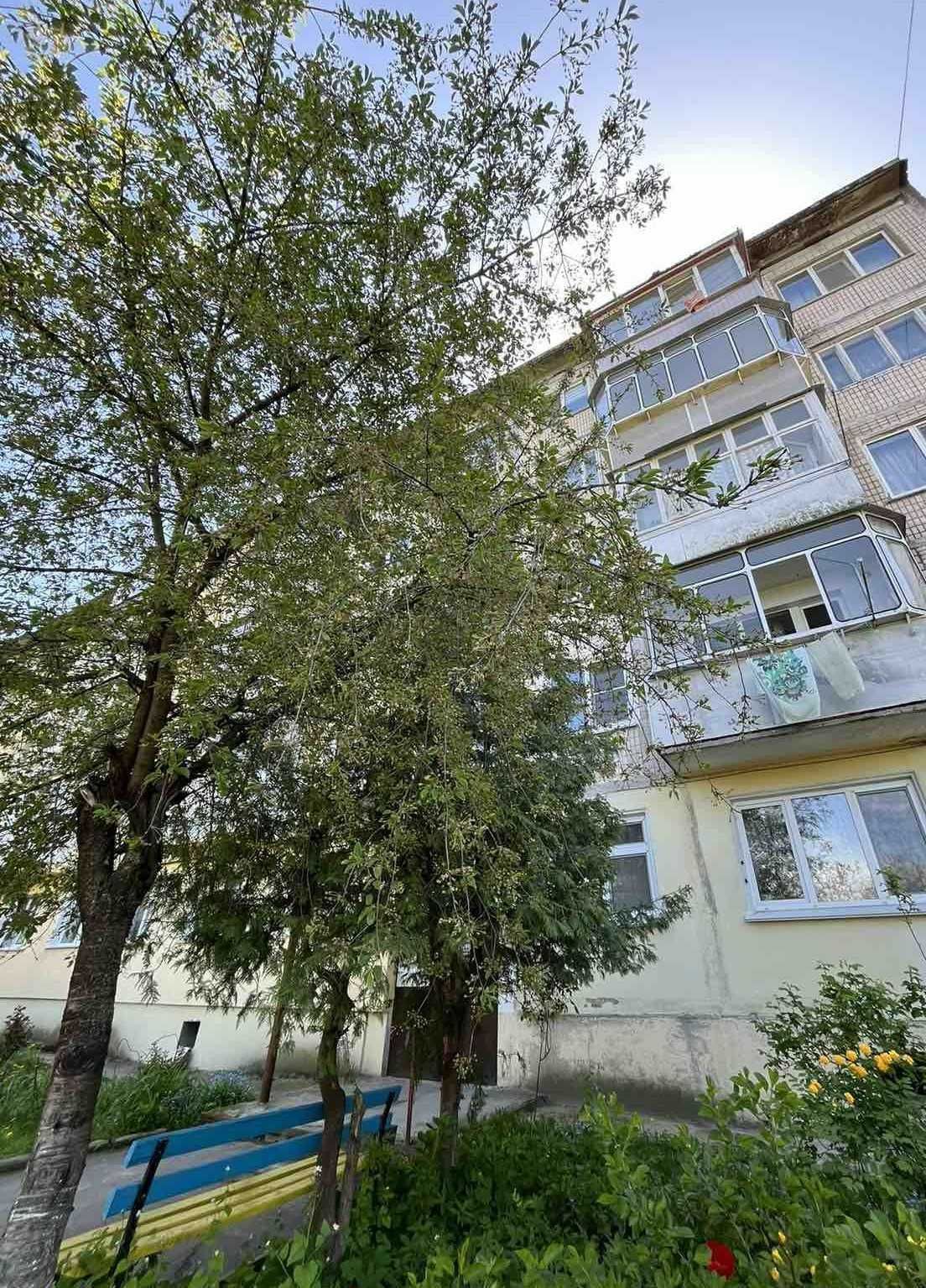 33979 Продаж 3 кімнатної квартири в хорошому районі , ТЕРМІНОВО