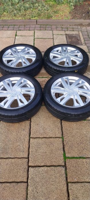 Sprzedam alu felgi 15” Toyota + opony letnie, okazja!