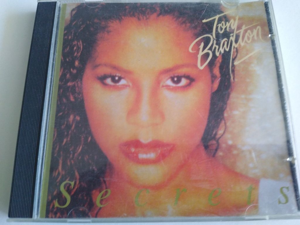 Płyta CD Tony Braxton, SECRETS