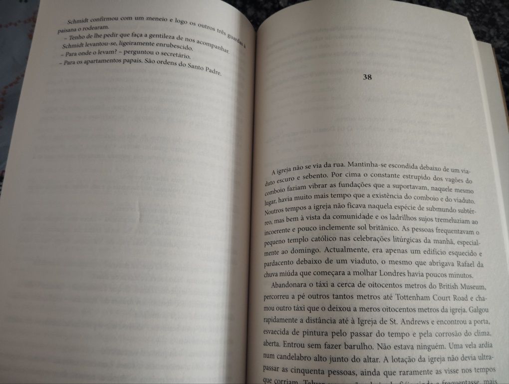 Livro A Mentira Sagrada Novo
