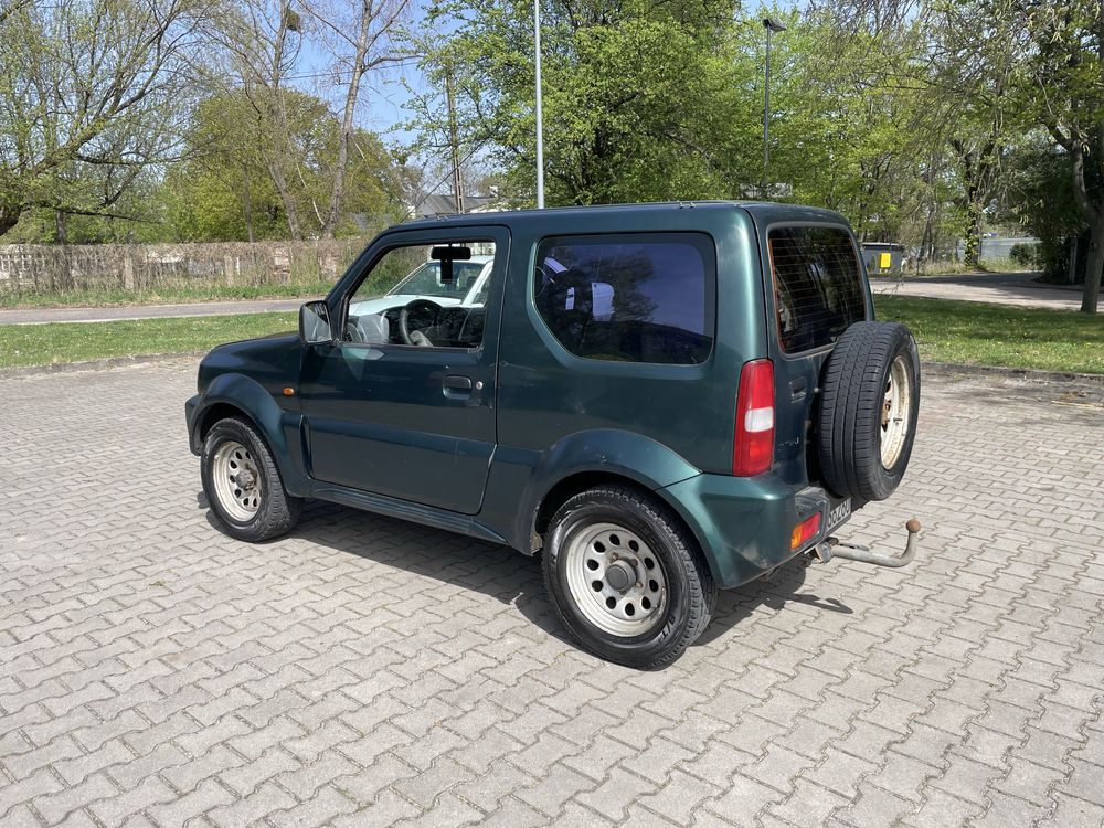 Suzuki Jimny 1.3 82KM hak 4x4