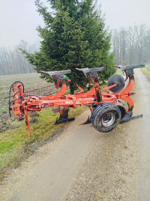 Sprzedam pług krone 3 skibowy. Kvernelad overum  kuhn