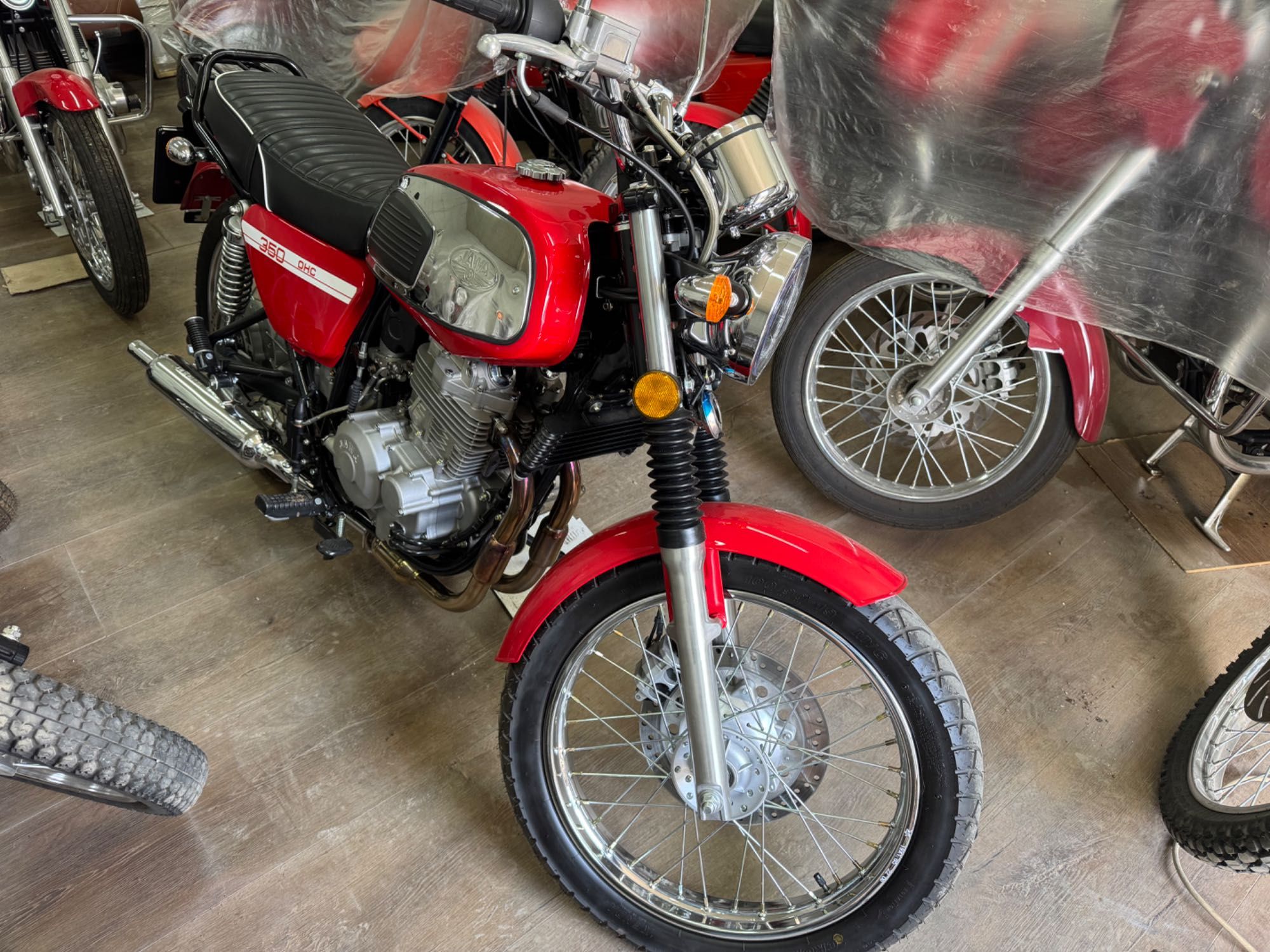 JAWA 640 Lux Retro Style