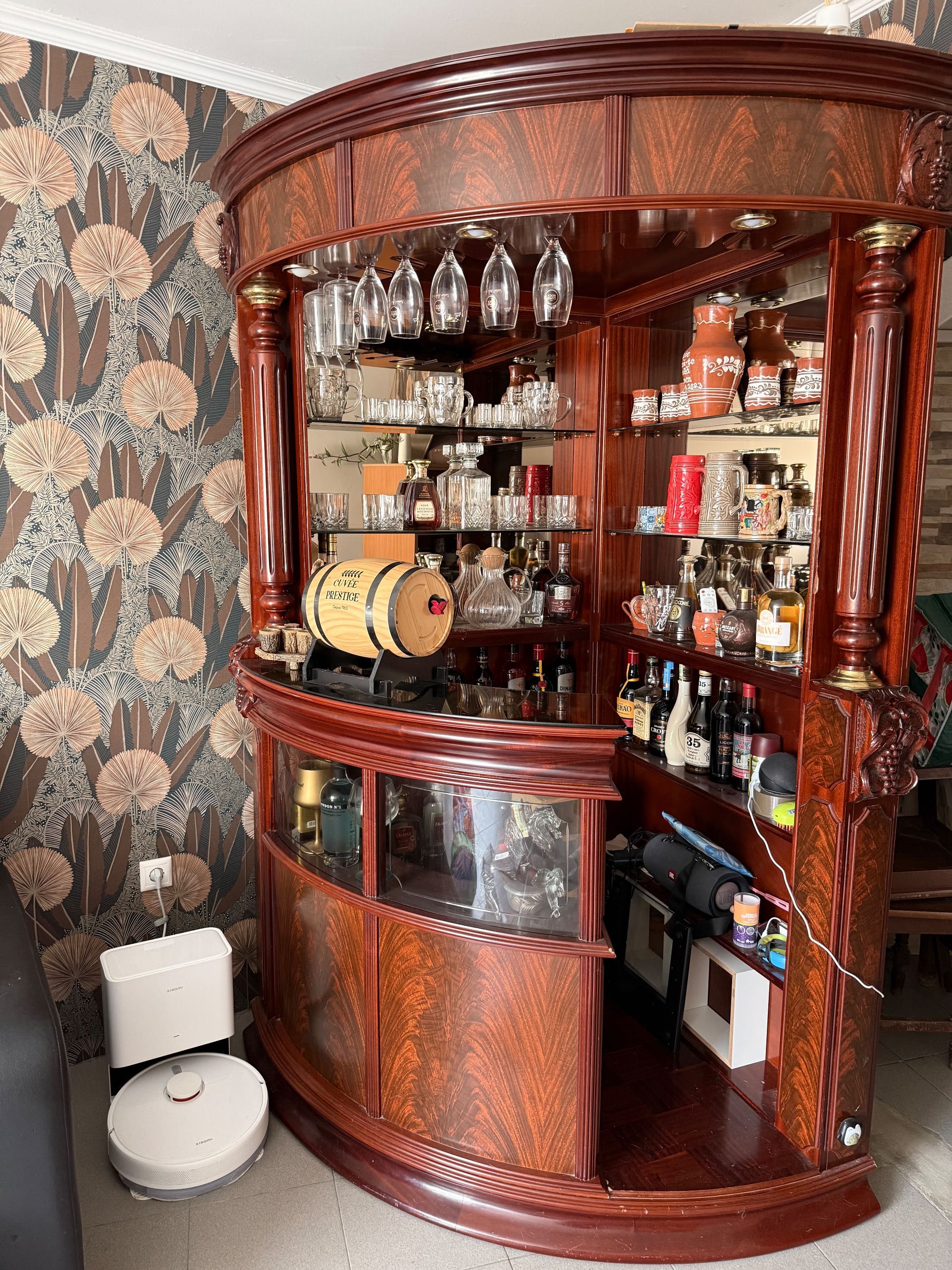Vendo bar de sala