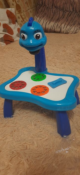 Музыкальная игрушка, развивающая