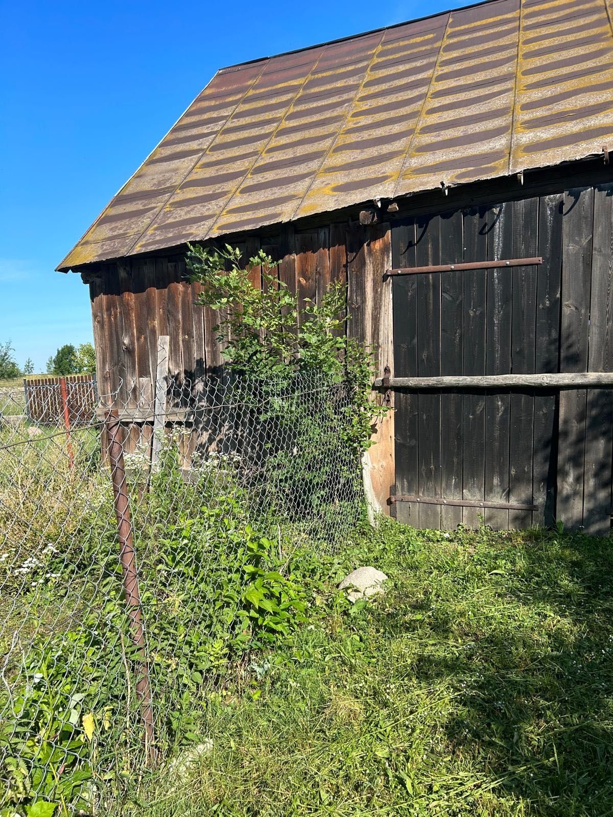 Pomieszczenia gospodarcze do rozbiórki w zamian za drewno