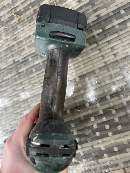 Акумуляторний шуруповерт Metabo BS 18 Li