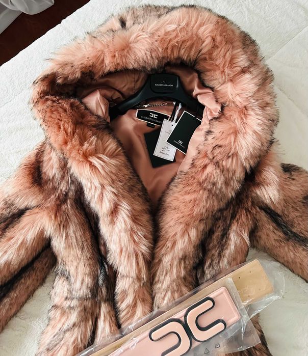 Futro Elisabetta Franchi rozm M włoski 42 różowe z kapturem OKAZJA !