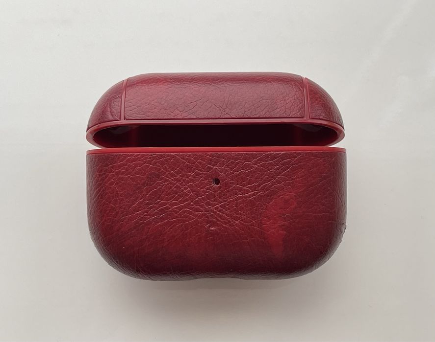 Продам чохол для AirPods
