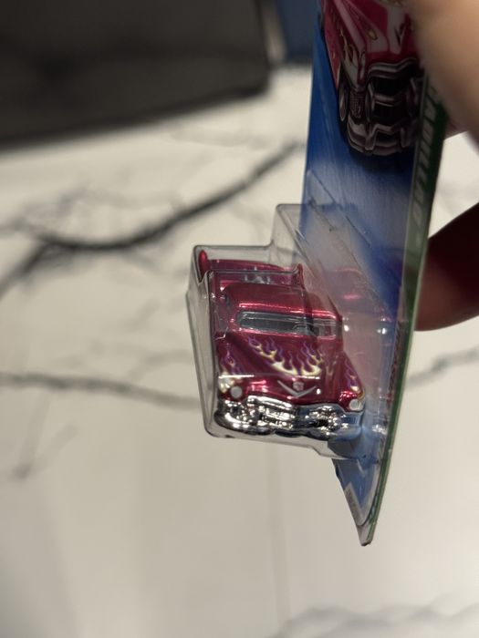 Hot Wheels Custom ’53 Cadillac STH super treasure hunt TH chase 2010