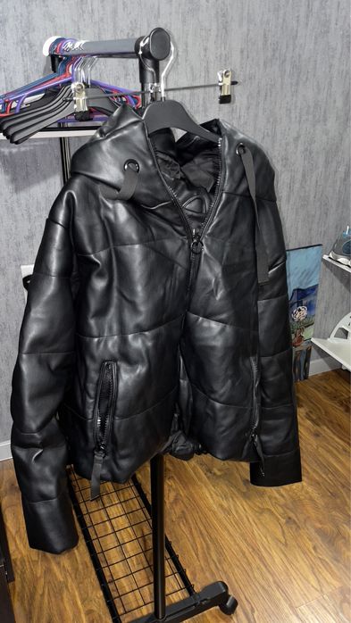 Куртка Zara з екошкіри