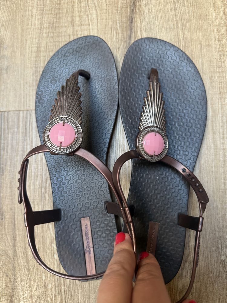 Ipanema 40 sandały