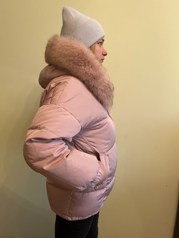 Пуховик зимовий середньої довжини