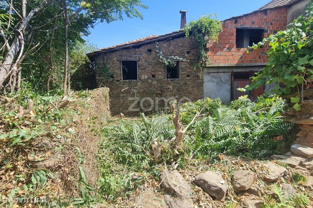 Moradia para Restauro