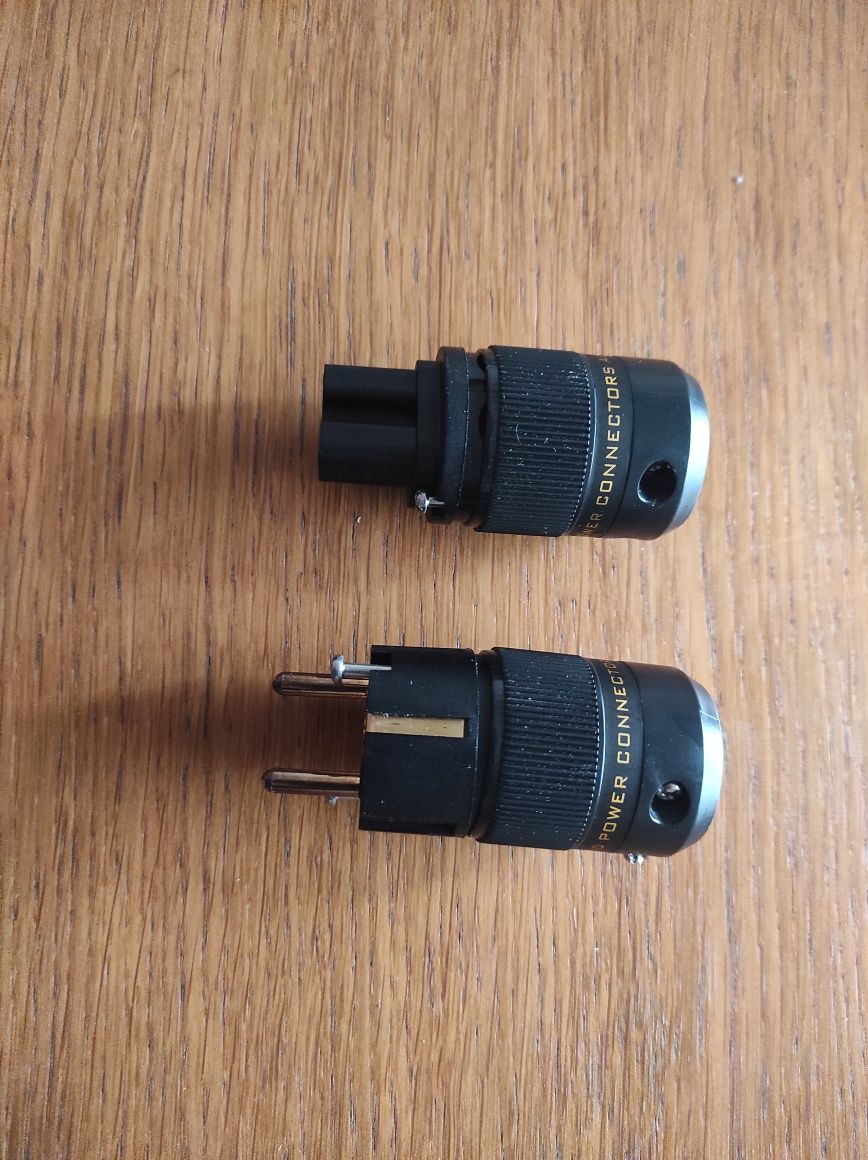 Fichas IEC e Schuko Audiófilas