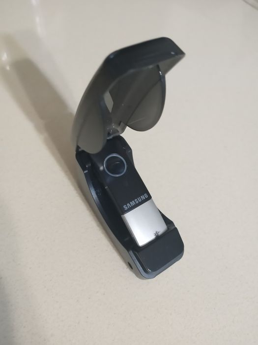 Bluetooth-гарнитура Samsung WEP-410