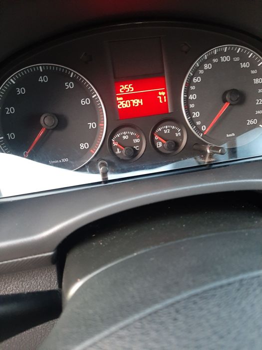 Volkswagen Caddy 1.6 MPI • 2006 rok • 260 000 km • Osobowy