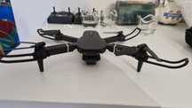 Dron ufo czarny świetny do nauki latania